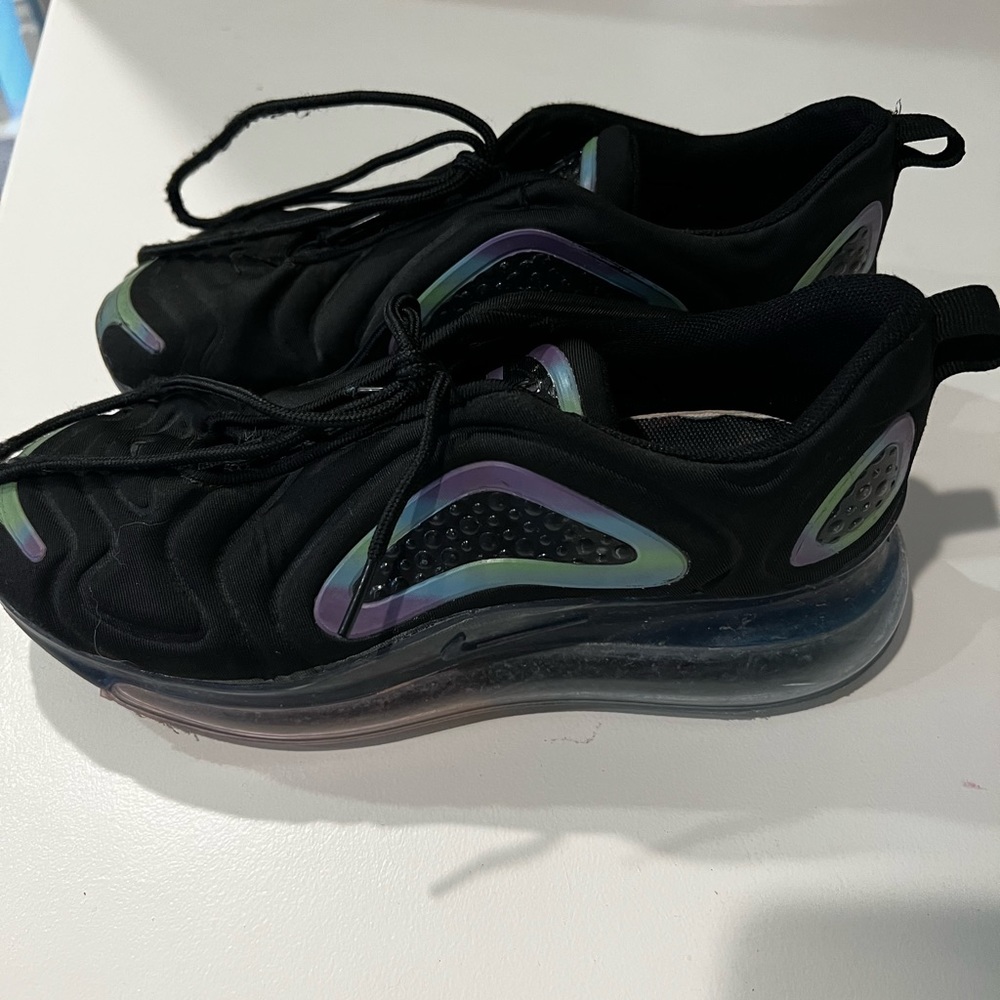 Mens shoes